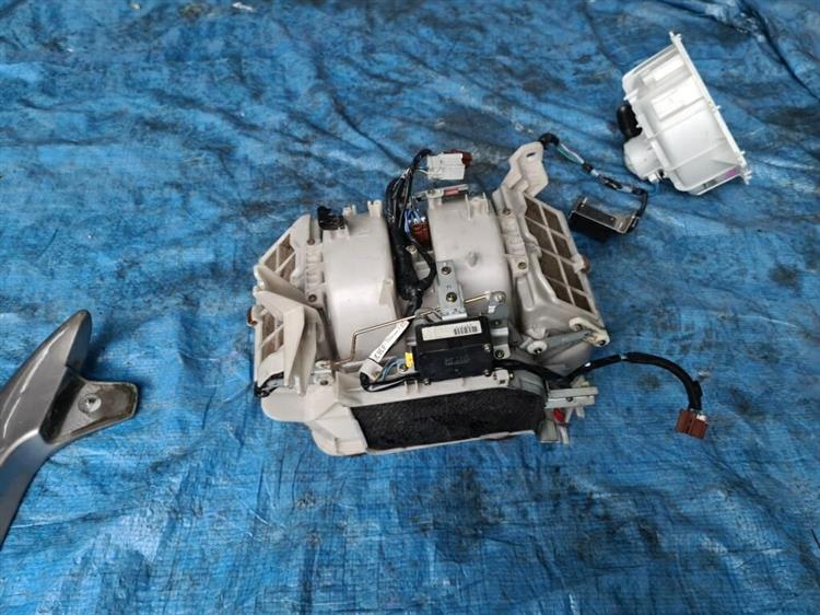 Мотор печки Хонда Легенд в Камене-на-Оби 206136